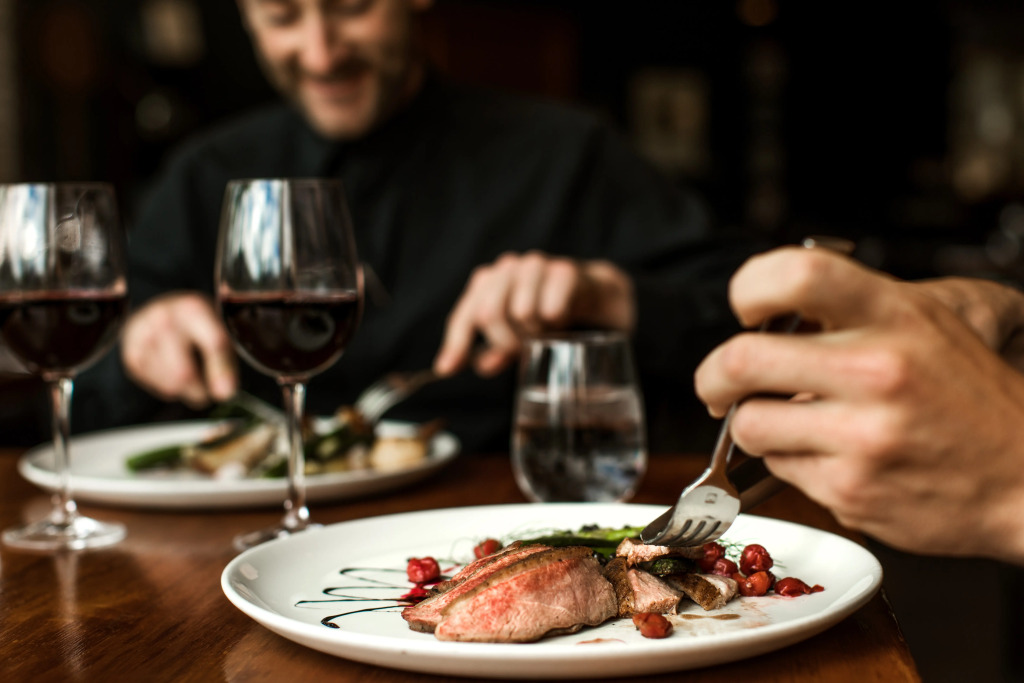 The Juniper Hotel & Bistro