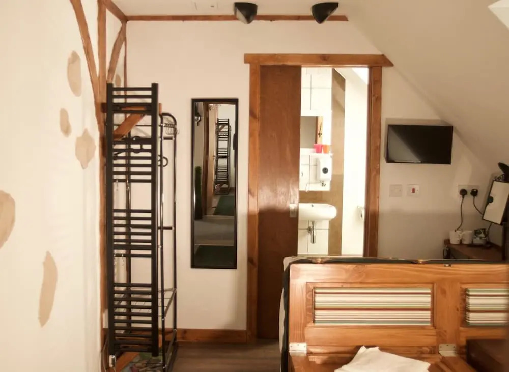 Birchwood Guest Lodge