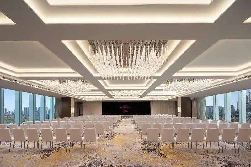 Crowne Plaza Jingmen by IHG