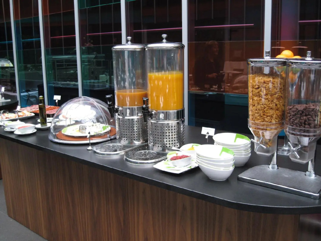 Hotel Jardines de Uleta Suites