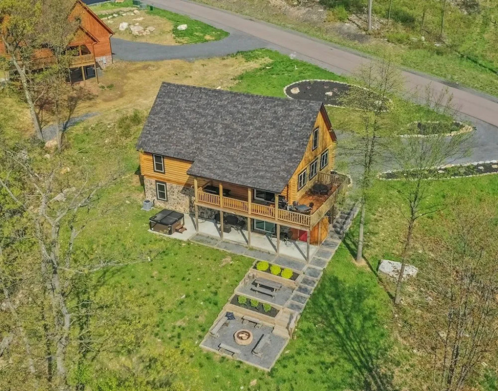 Alpine Lodge