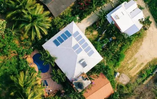 Roatan Backpackers Hostel