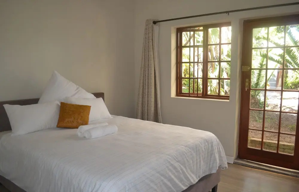 Cycad Lodge