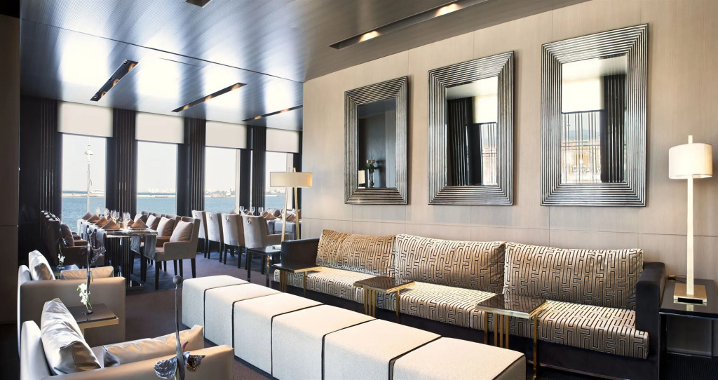 Key Hotel