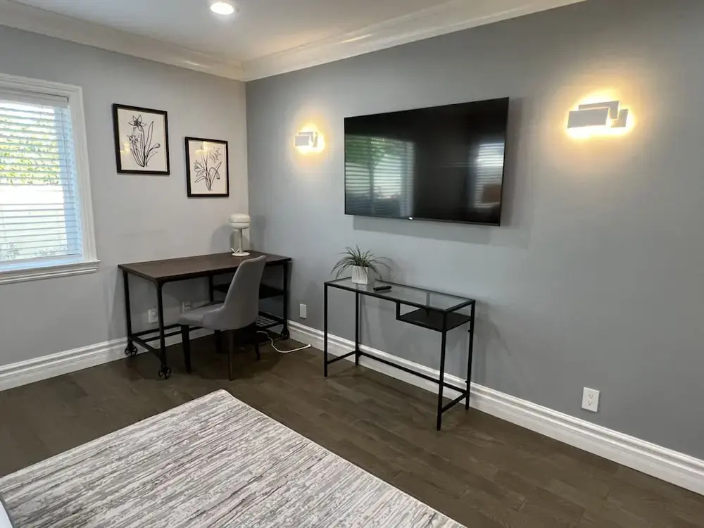 Upscale Modern 4BR Torrance House Built 2018 w Garage Fenced Yard Patio p79