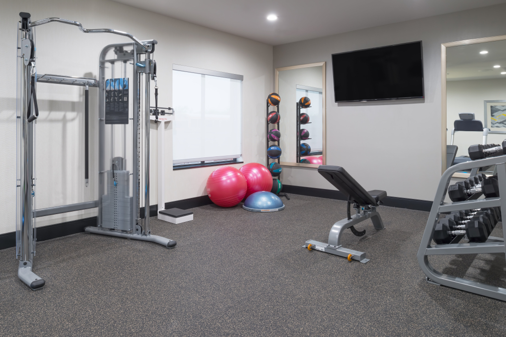Holiday Inn Express and Suites Norman by IHG