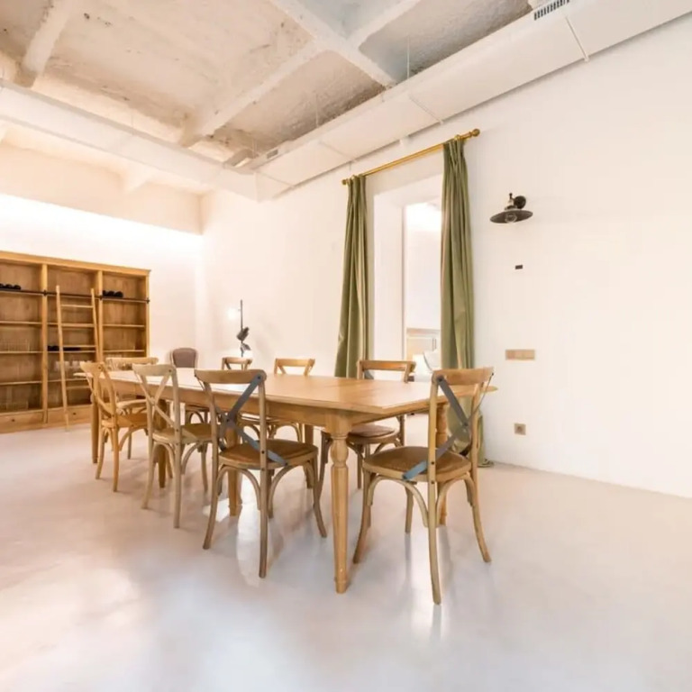 The Deauville Majestic 1 Bedroom in Chueca