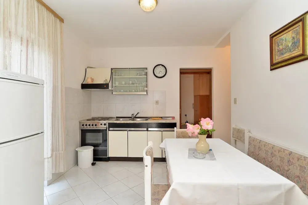 Apartment Josip 828