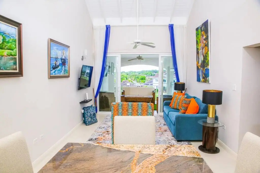 The Cozy 2Bedroom Condo