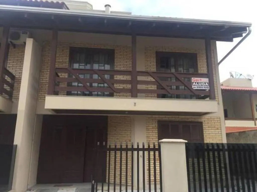 Casa em Bombinhas