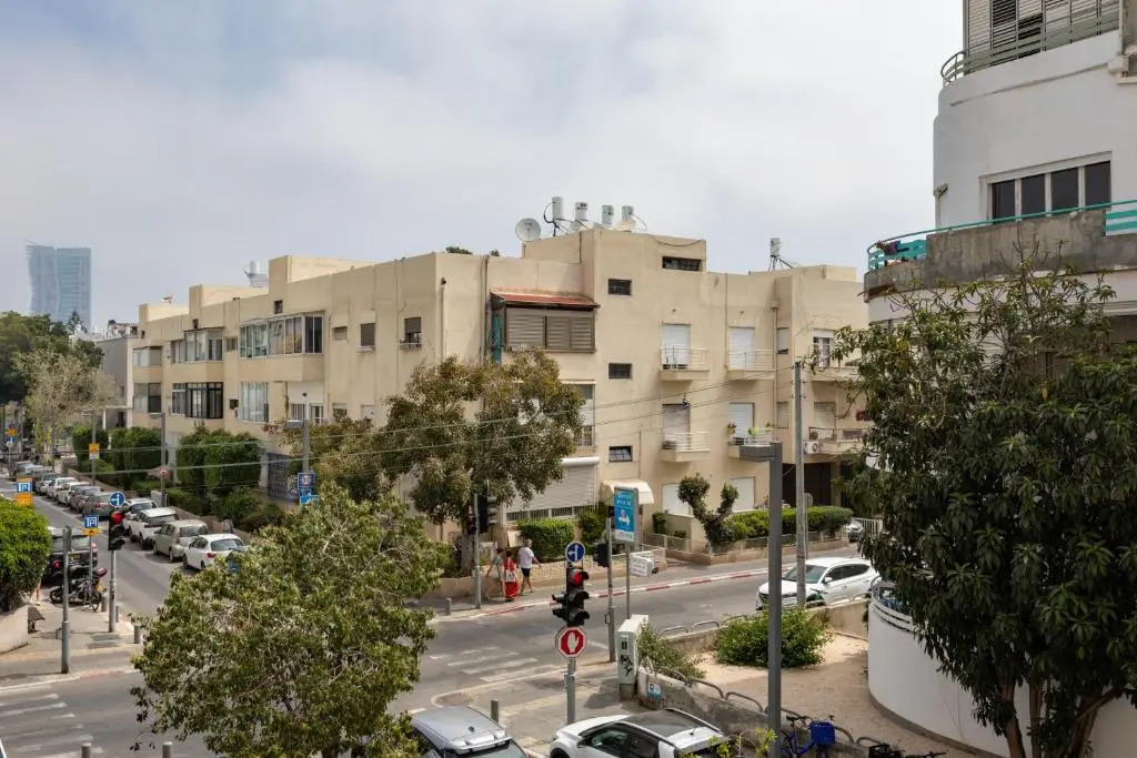 Serene 2BR in Dizengoff Square by HolyGuest