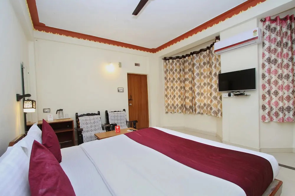 Capital O 9630 Hotel Maharaja