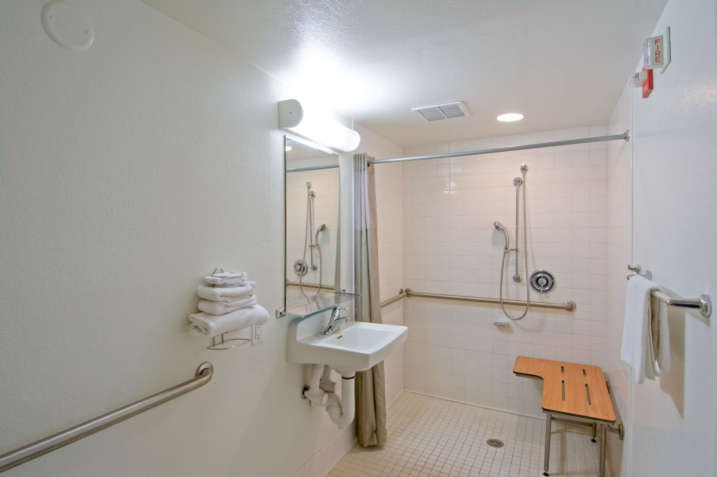 Motel 6-Redding, CA - South