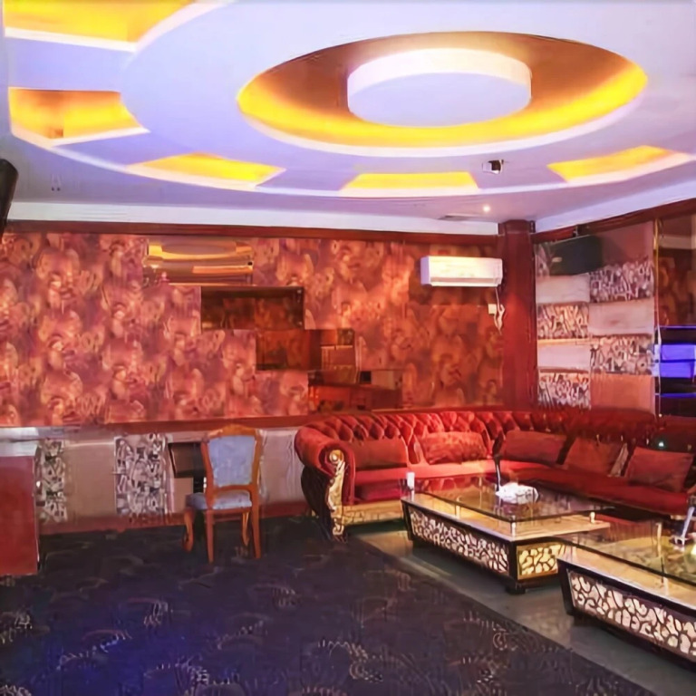 Pearl Garden Hotel