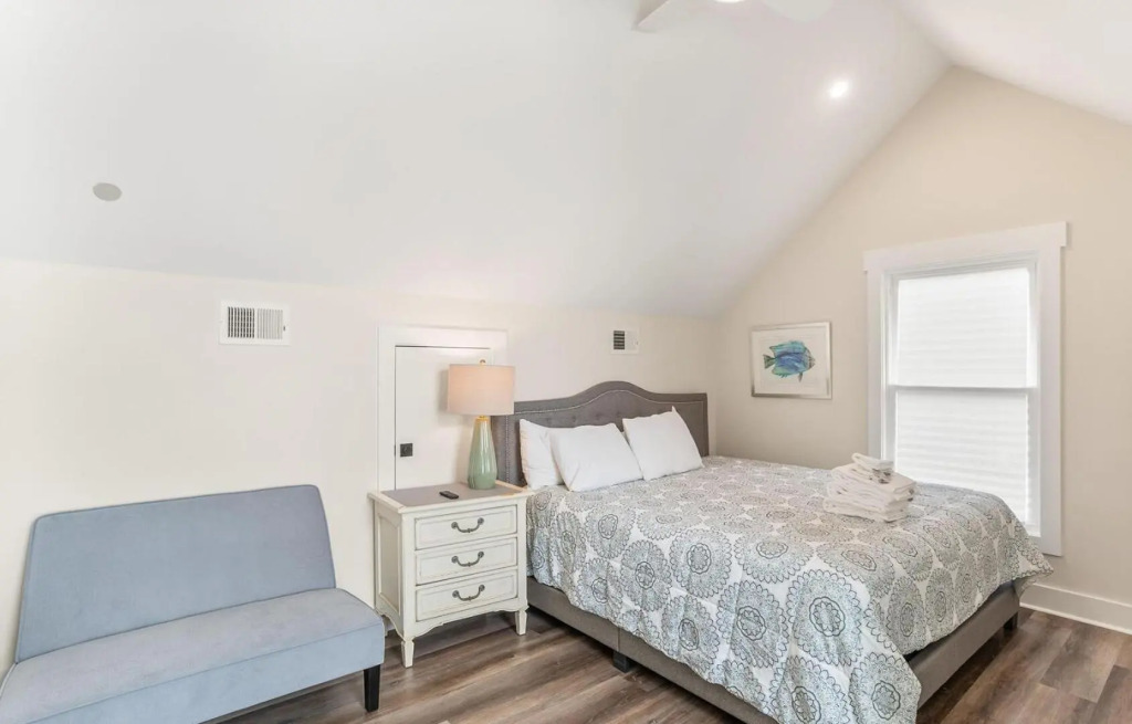 805 Marlin Dr
