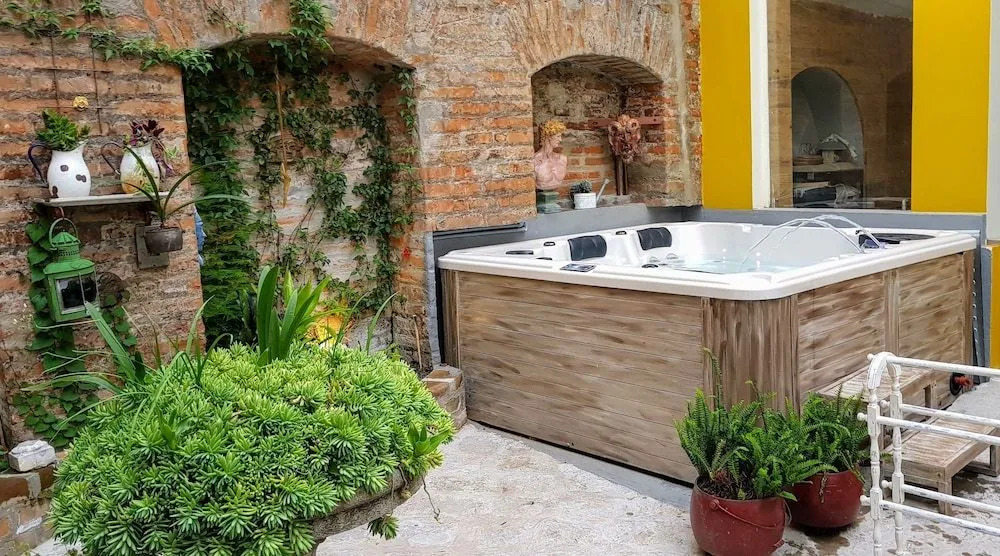 Old Town Quito Suites, Heritage Hotel, Historic center