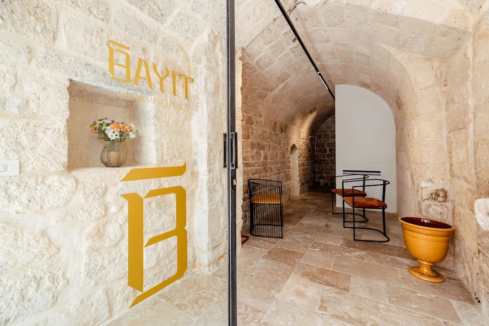 BAYIT Charming Place
