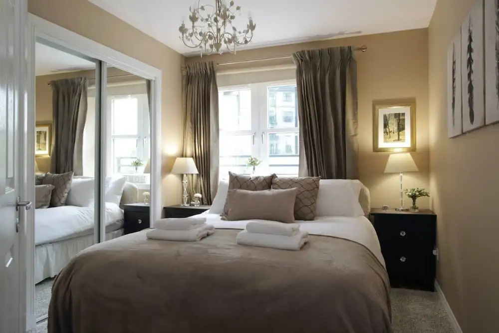 2 Bedroom Flat With Garage Parking