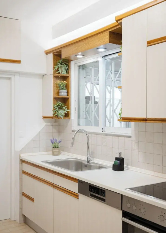 Athens Golden Light Premium Residence