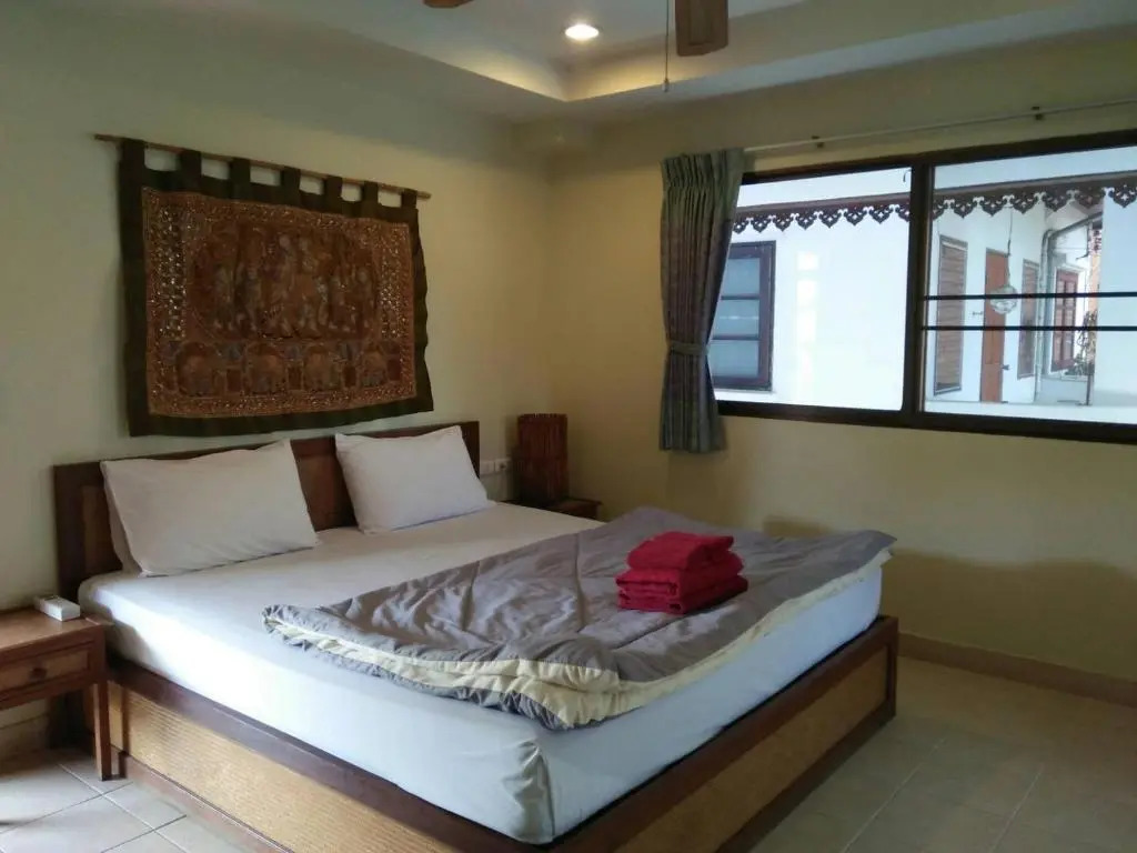 Villa Oranje Chiang Mai
