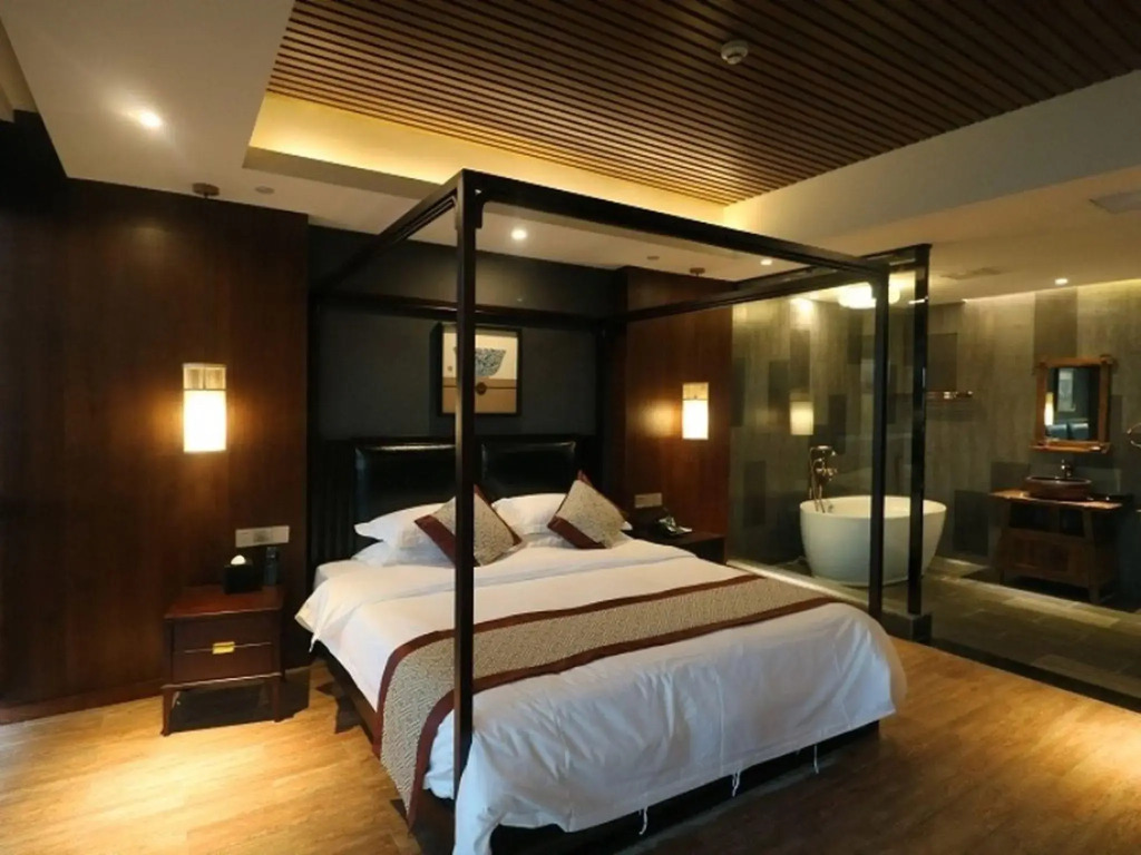 GreenTree Eastern Changzhou Liyang CityTianmu Lake Four Seasons Hotel