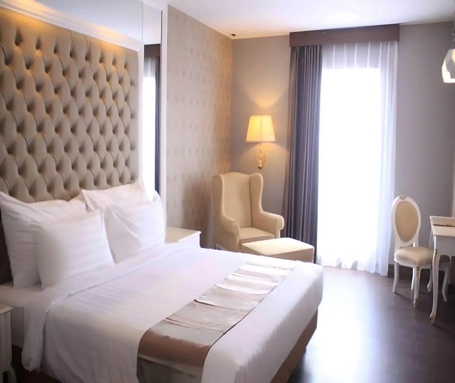 Savero Hotel Depok