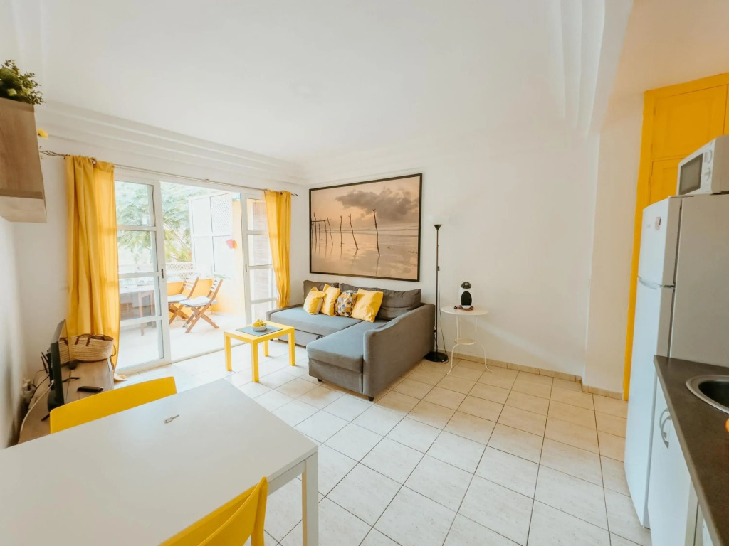Sunshine by the Ocean 1BR Apartment Costa Adeje