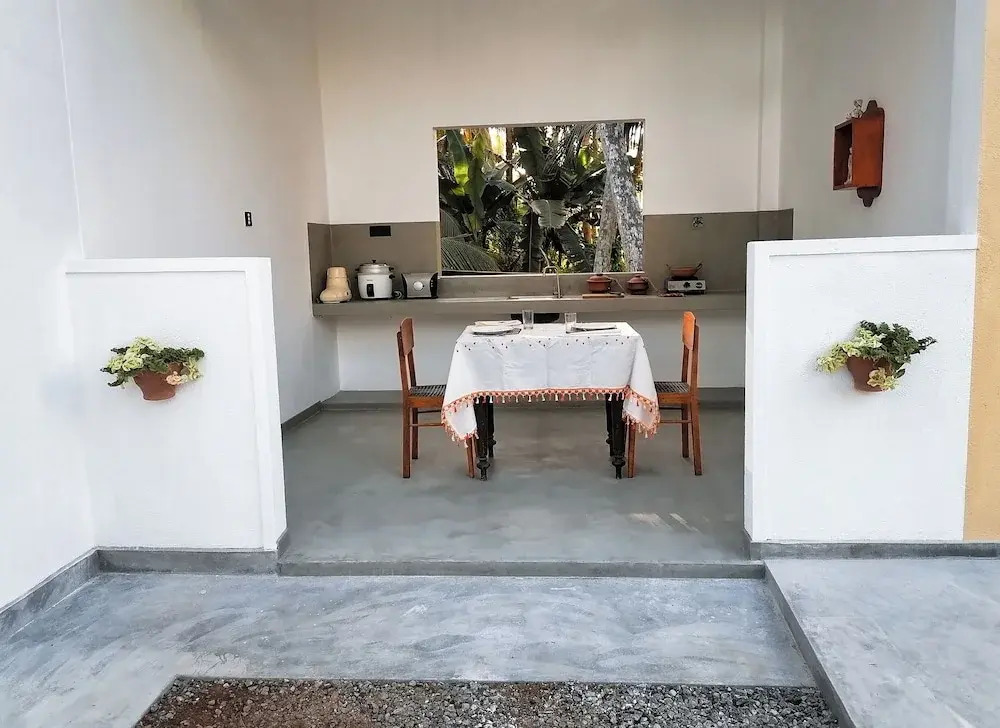 Nadia Villa Unawatuna