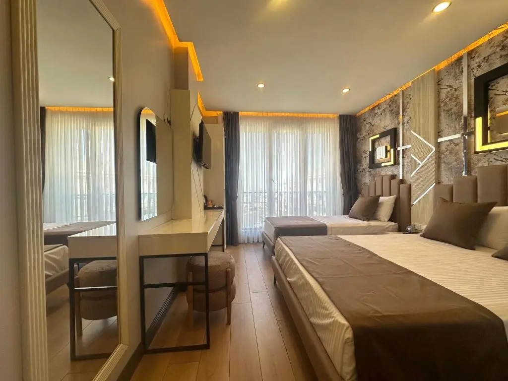 Fourpoints Airport Hotel