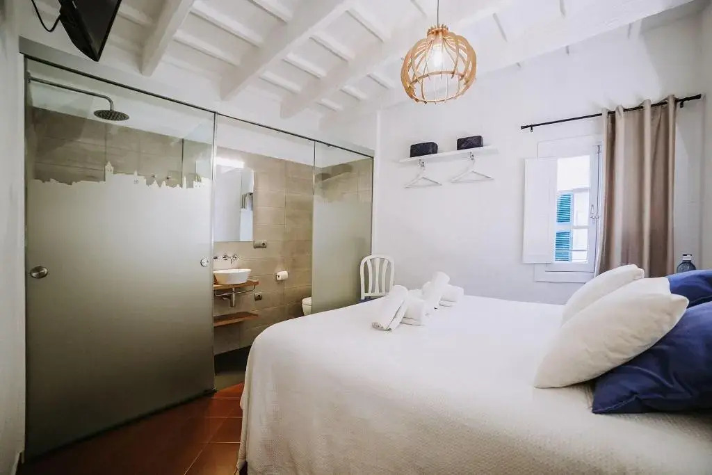 Petit Hotel 5 Fars