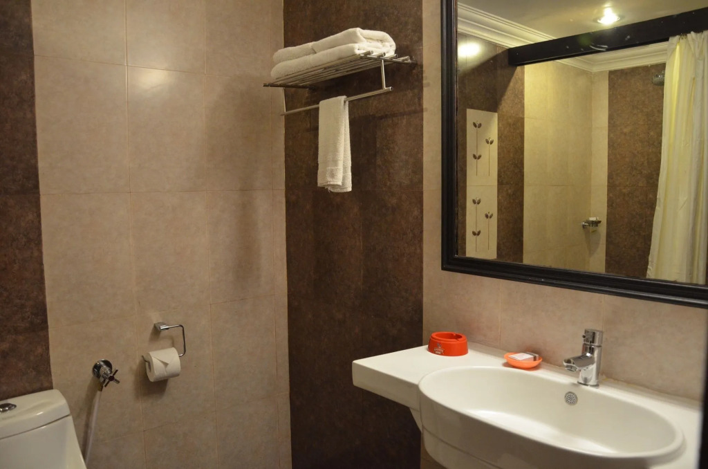 Hotel Pushpak