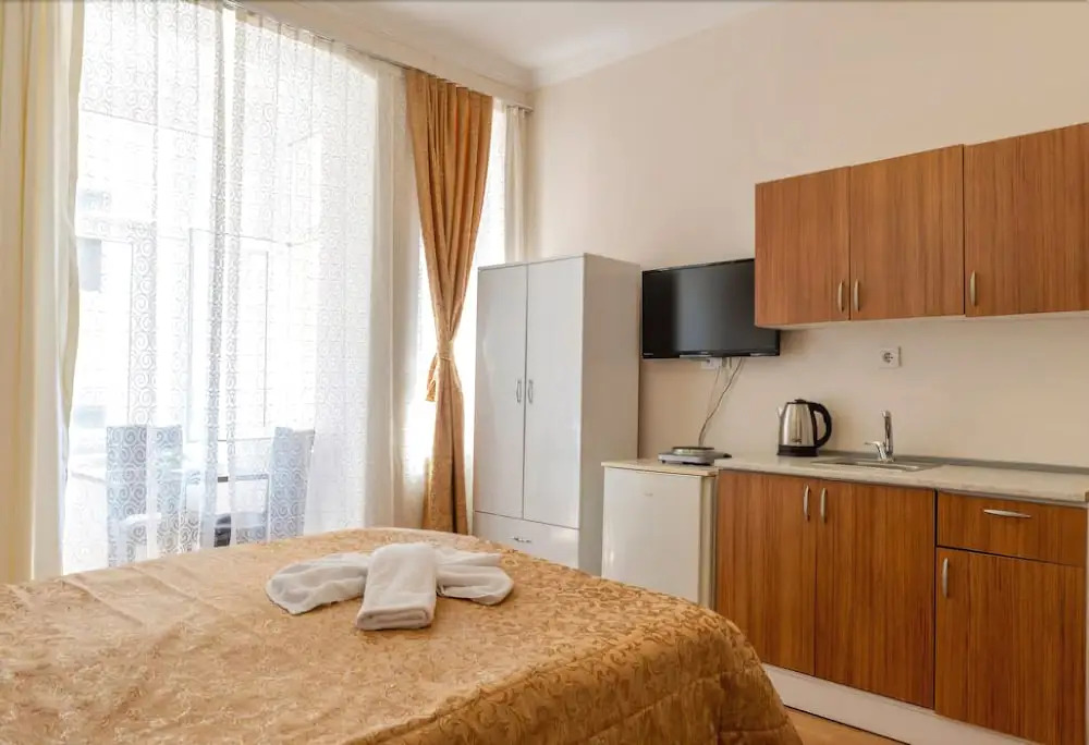 Happy Vatan Suites