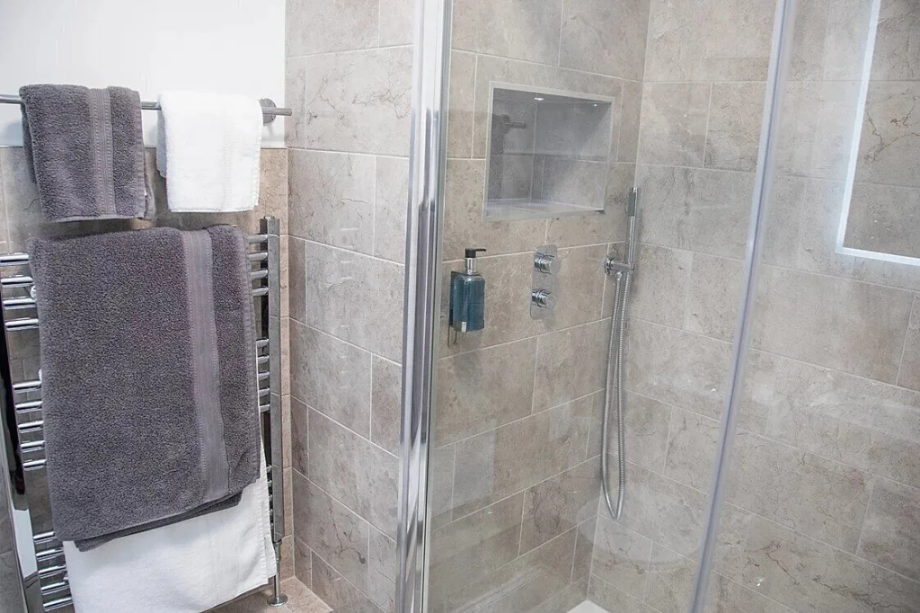 The Annexe @ Elmbank - Adults Only