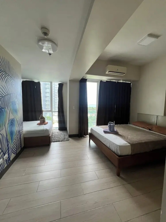Mactan Newtown Seaview 2 bedroom near airport