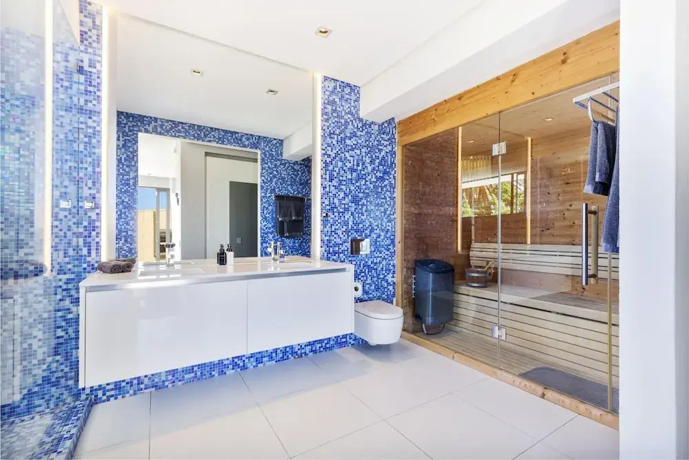 Amara Villa - Designer Villa With Solar Power