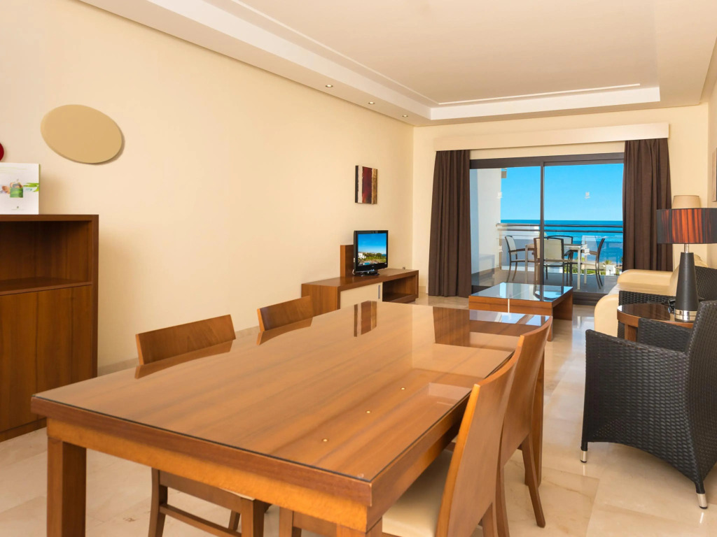 Apartamentos Fuerte Estepona