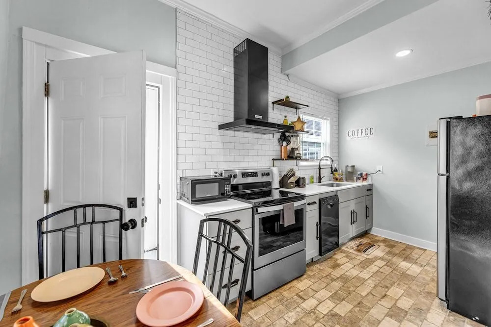 Modern Apartments near Downtown Greensboro