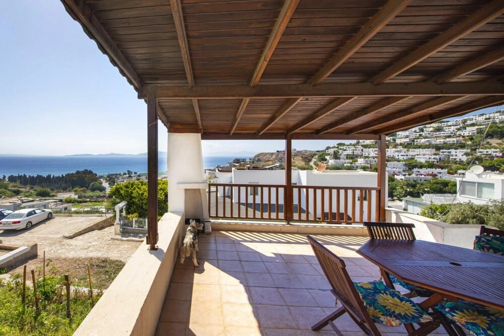 Comfy Villa With Shared Pool and Terrace in Bodrum