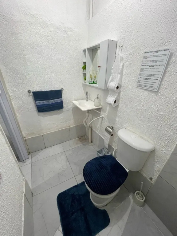 Primos Hostel & House
