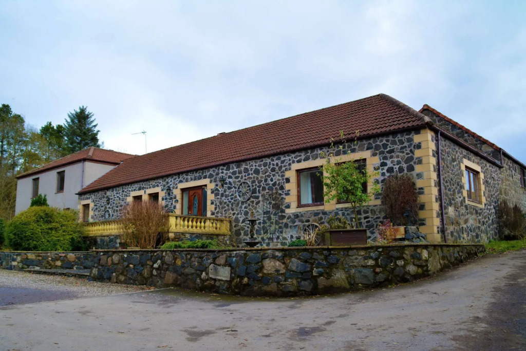 The Steadings Log Cabins