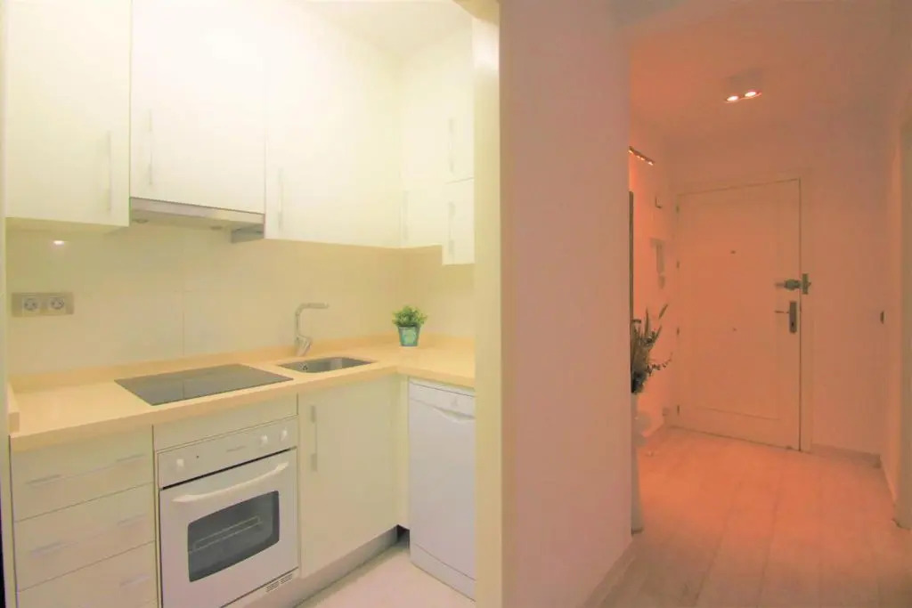 Apartamento CasaTuris con vistas a la playa del Postiguet A103