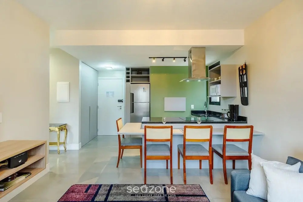 Apartment in Condominium With Gym in PoA - Ips0701