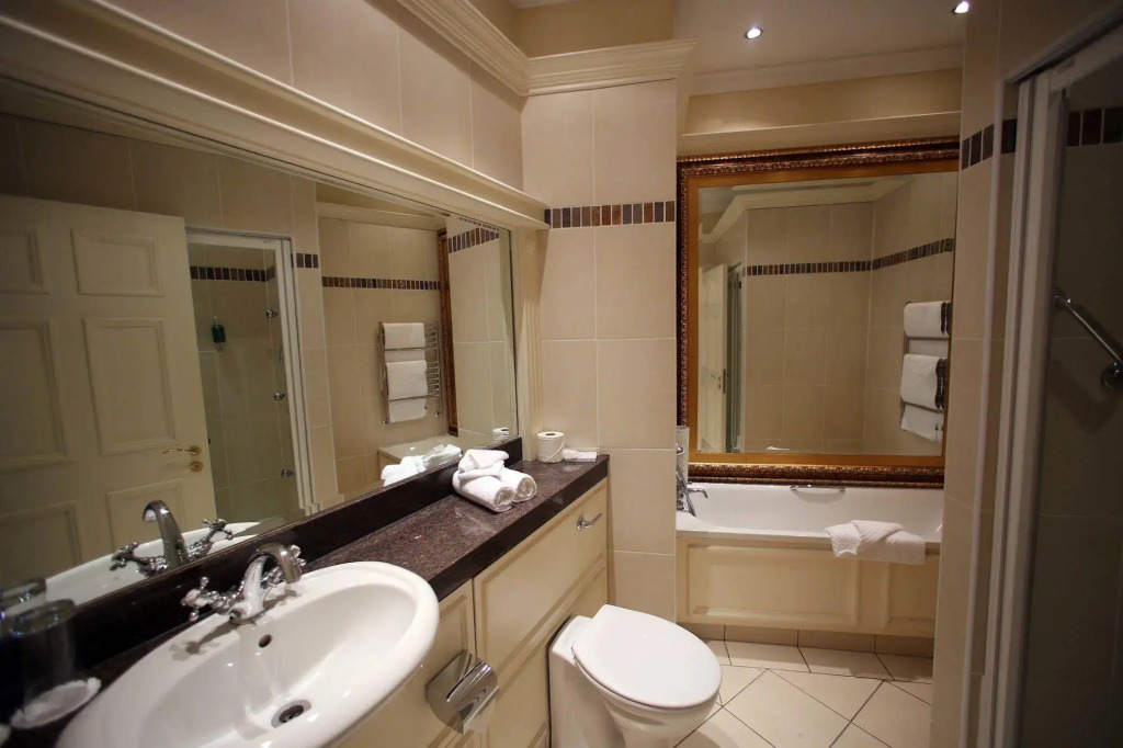 Clanard Court Hotel