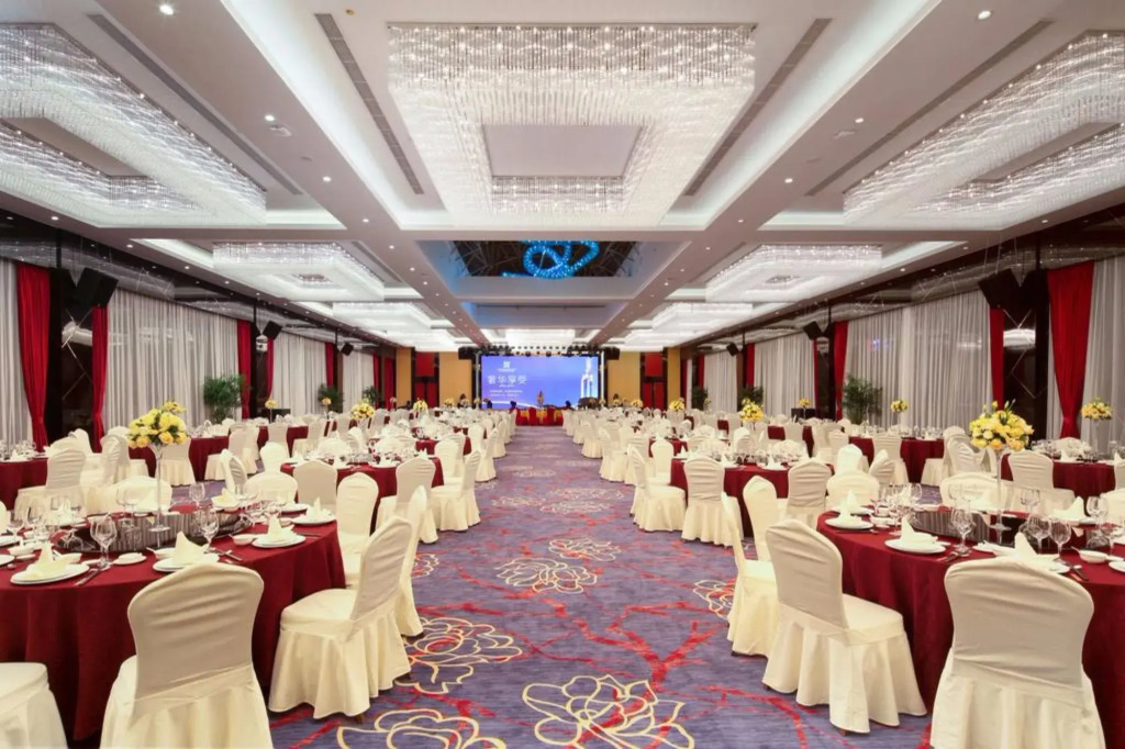Holiday Inn Express Yiwu International Trade City by IHG