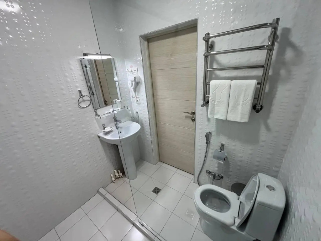 AKS Hotel