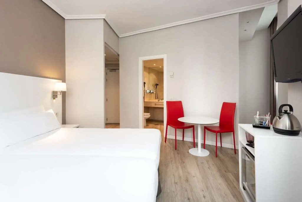 Hotel Madrid Gran Via 25, Affiliated by Meliá