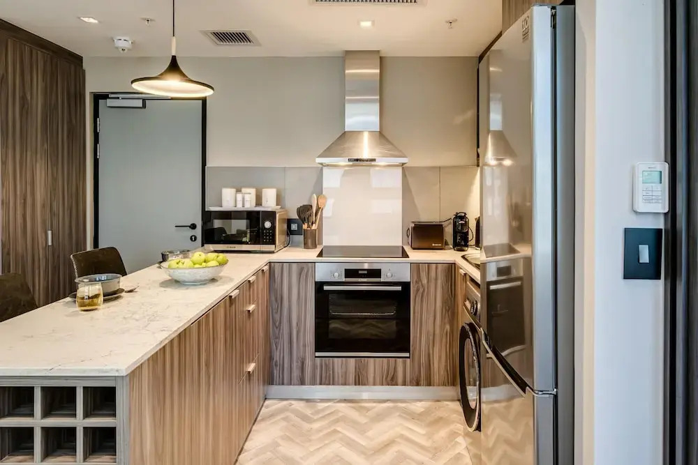 Classy 1bed Apartment in Cape Town City Suite 1001