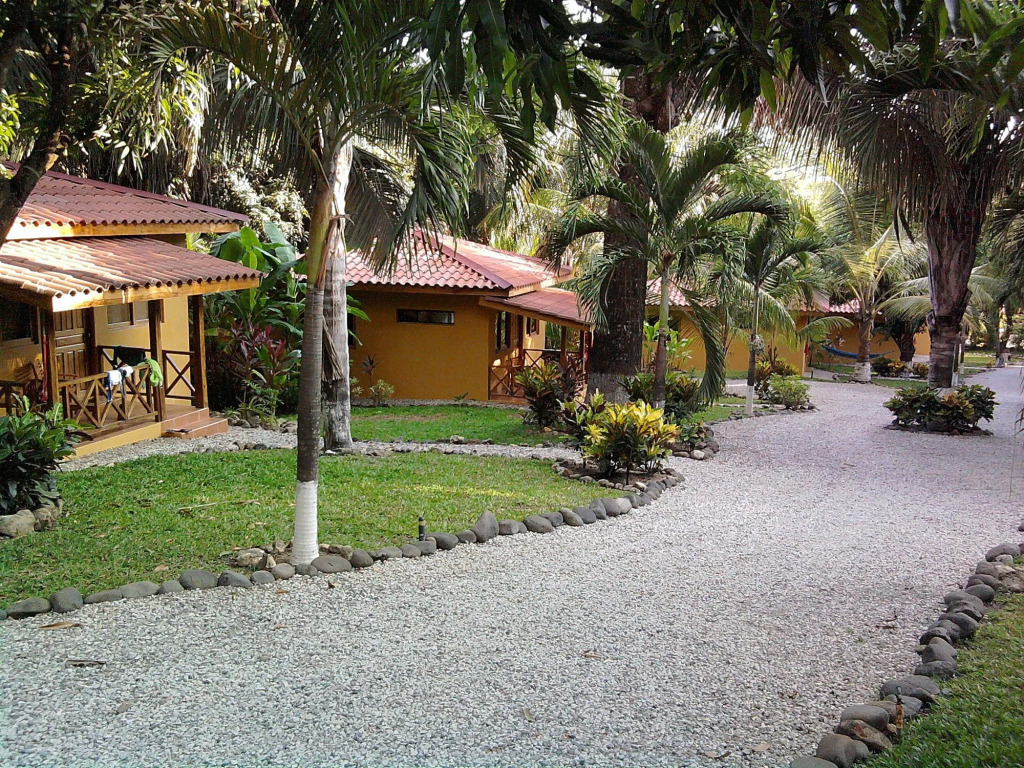 Esencia Hotel and Villas