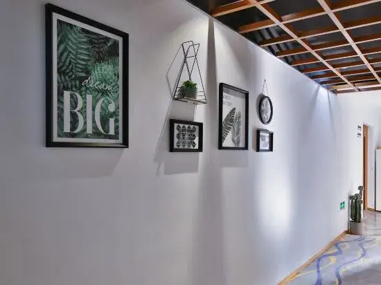 Shanghai Pengpai Art Youth Hotel