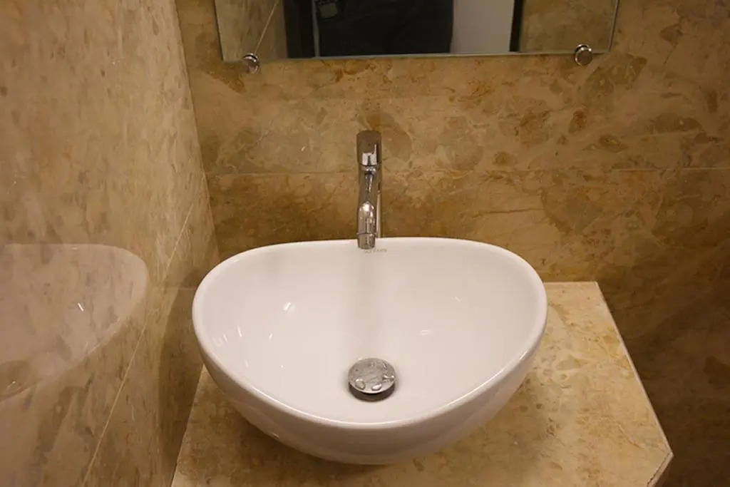 a1 Hotel